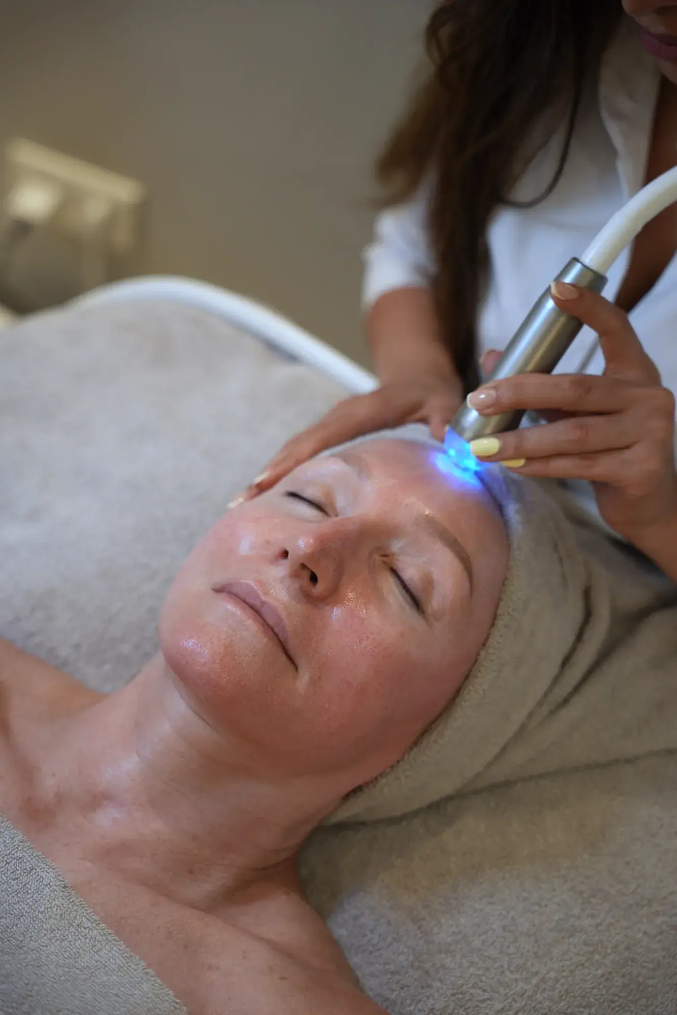 GlowSolution-Behandlung im House of Shido